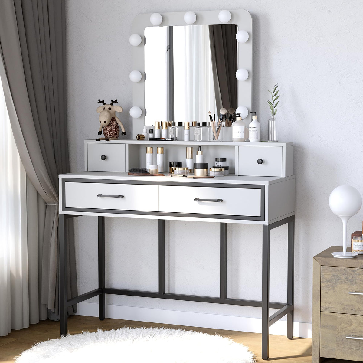 White Vanity Desk with Lighted Mirror and 4 Drawers P37362